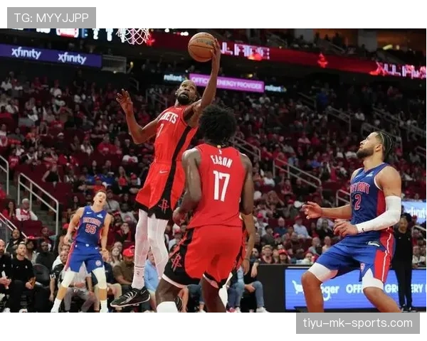 坎宁安较上季挡拆制造错位提升组织威胁