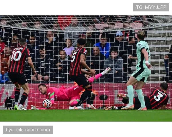 门将阻挡犯规判罚为何常被误解？规则原理全解读