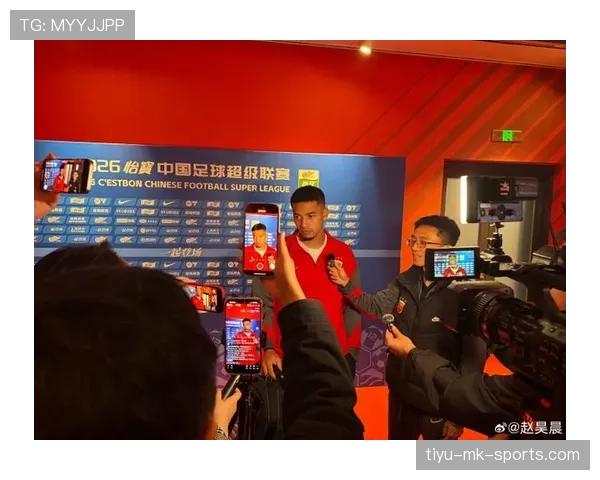 蒋光太的防守与出球能力如何定义现代中卫的技术标杆？